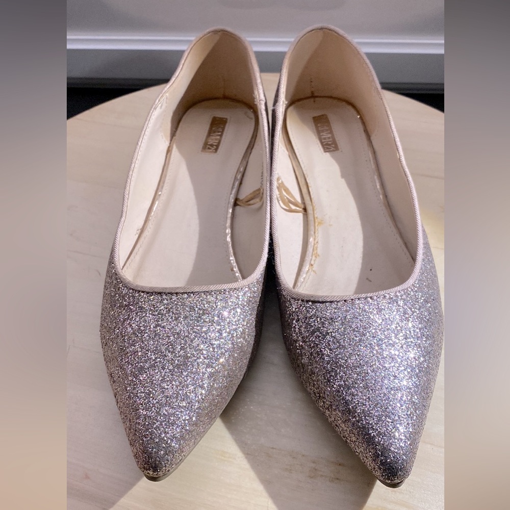 Rose gold sparkly shoes, forever 21, size 6, like new
